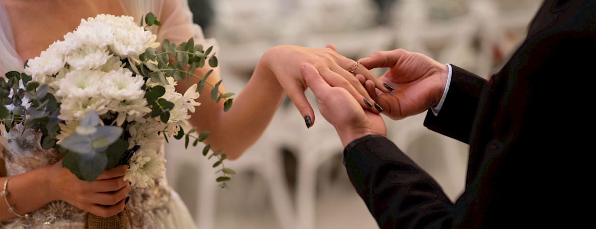 Anayasa Mahkemesi'nden Önemli Karar: Uzayan Boşanma Davalarının Evlenme Hakkına Etkisi